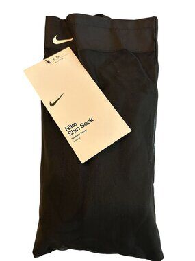 Nike Youth Soccer Shin Socks Black L/XL New With Tag